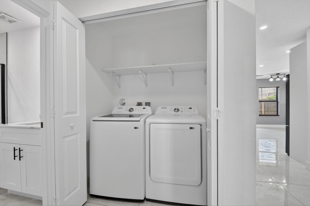 4944 Mcconnell Street - Photo 14