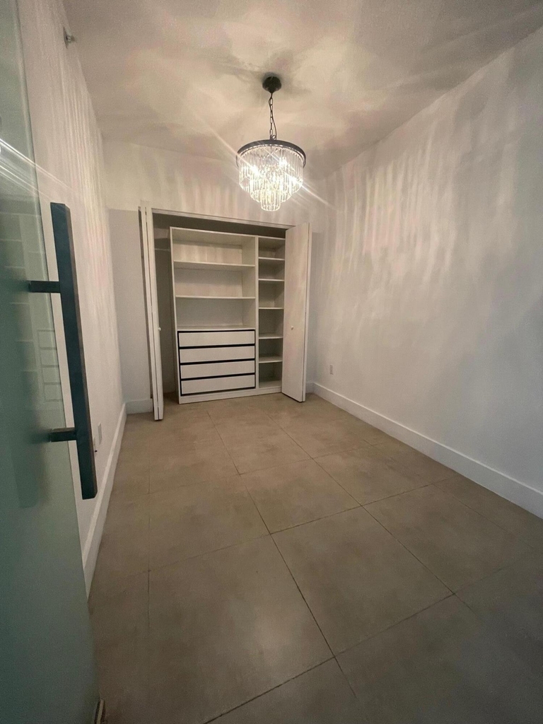 488 Ne 18th Street - Photo 10