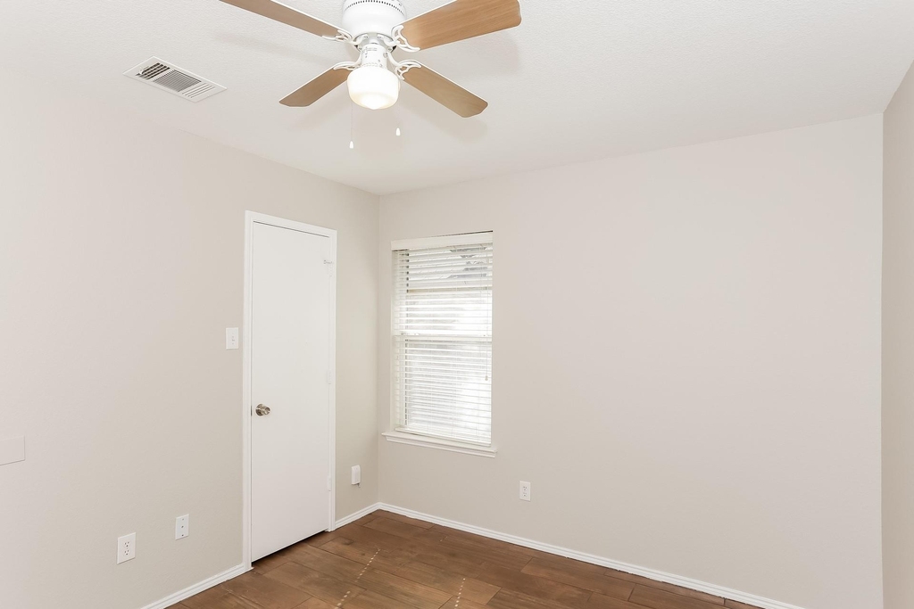 2216 Cancun Drive - Photo 10