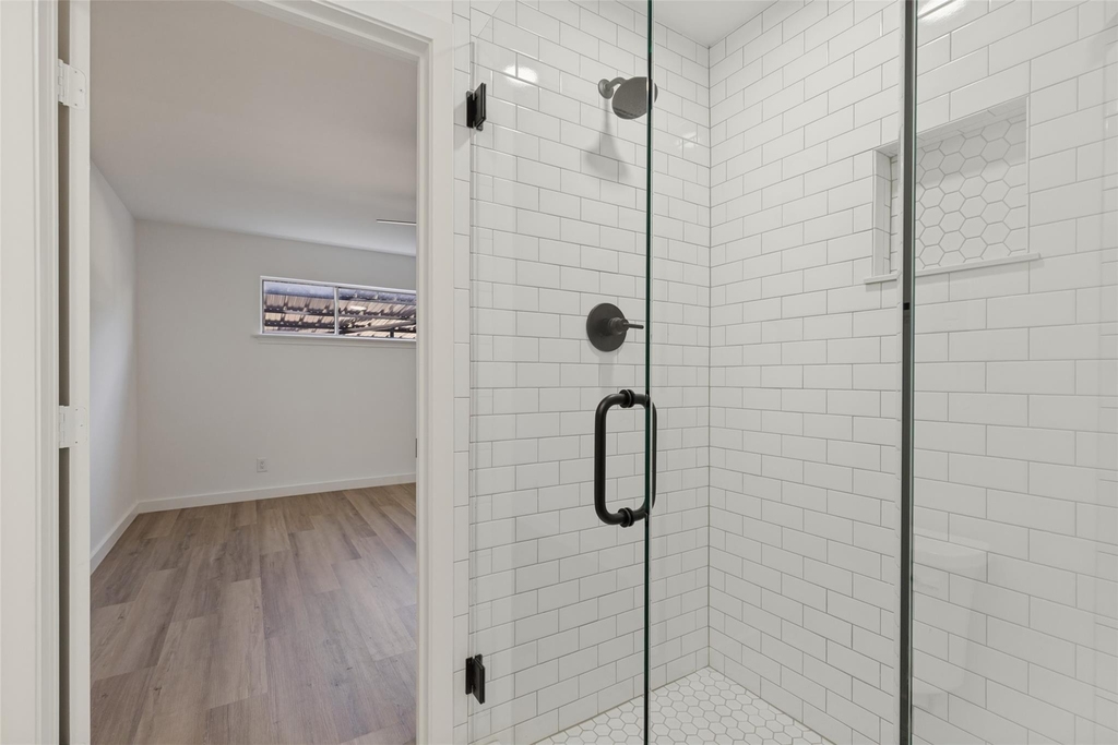 6115 Averill Way - Photo 18