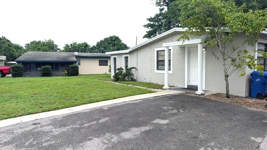 1552 Nw 15th Terrace - Photo 0