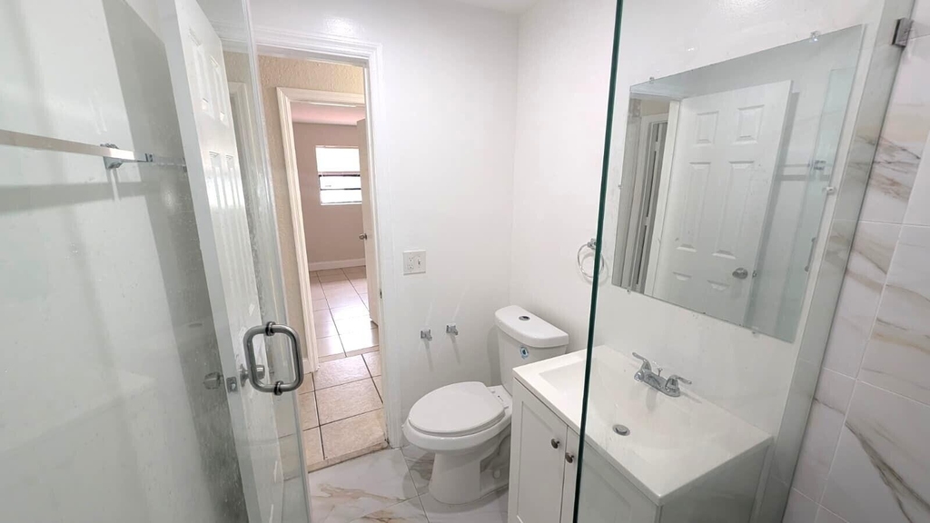 1552 Nw 15th Terrace - Photo 7