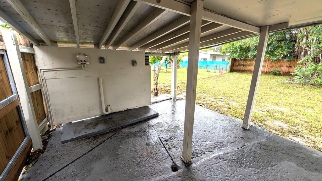 1552 Nw 15th Terrace - Photo 4