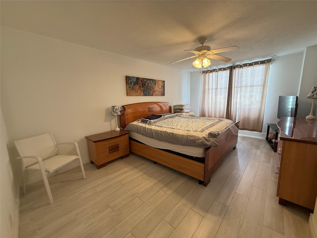 101 Briny Avenue - Photo 11