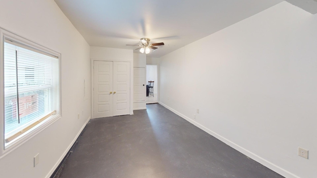 1710 Meridian Way - Photo 18