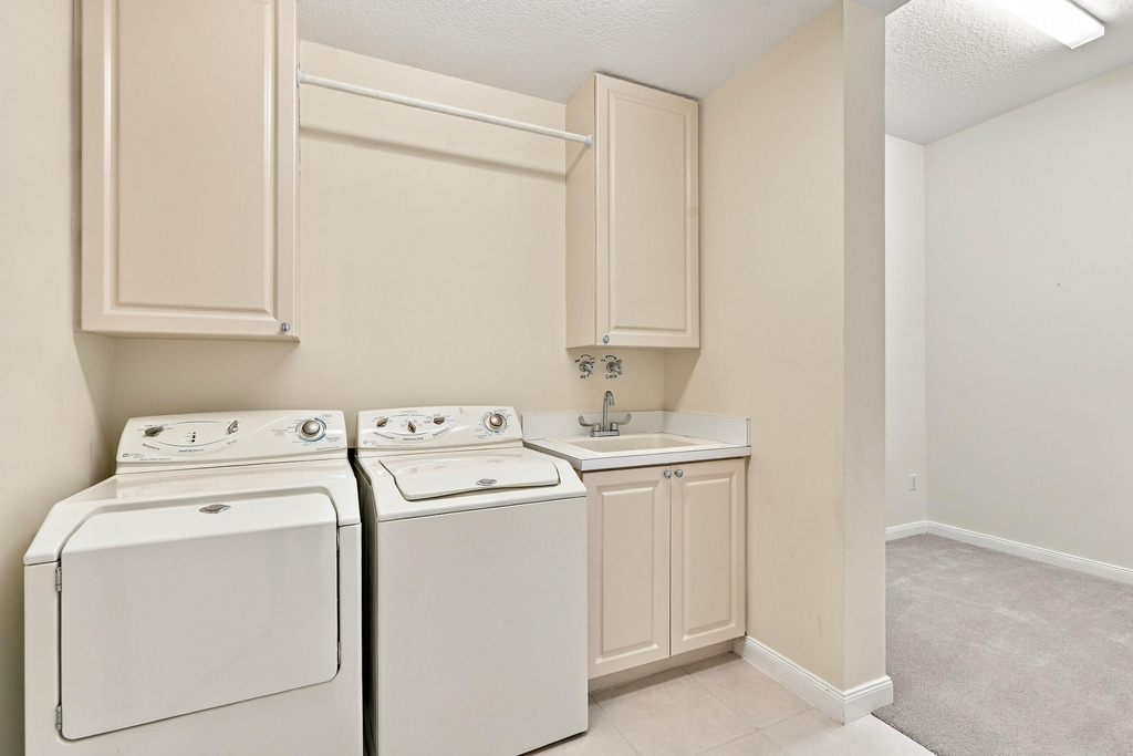 19 Harbour Isle Drive W - Photo 25