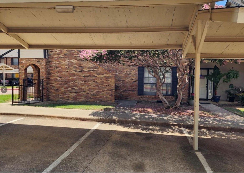 2835 Keller Springs - Photo 24
