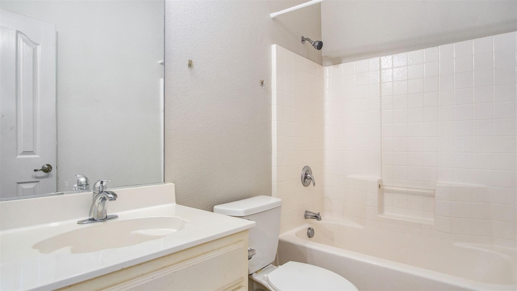 6036 Horse Trap Drive - Photo 9