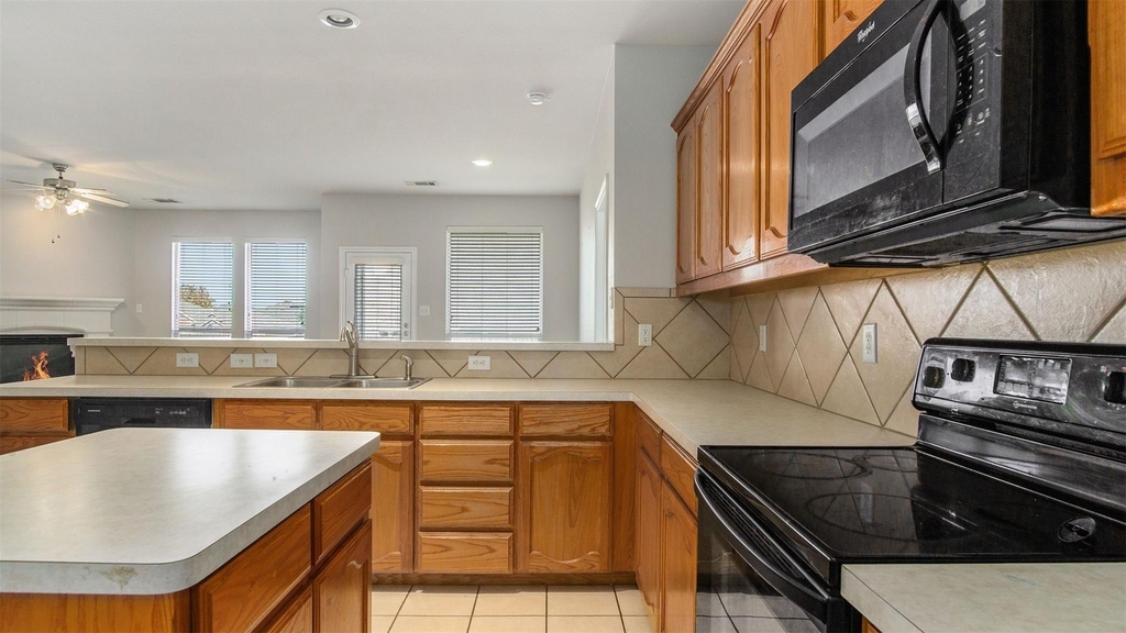 6036 Horse Trap Drive - Photo 6