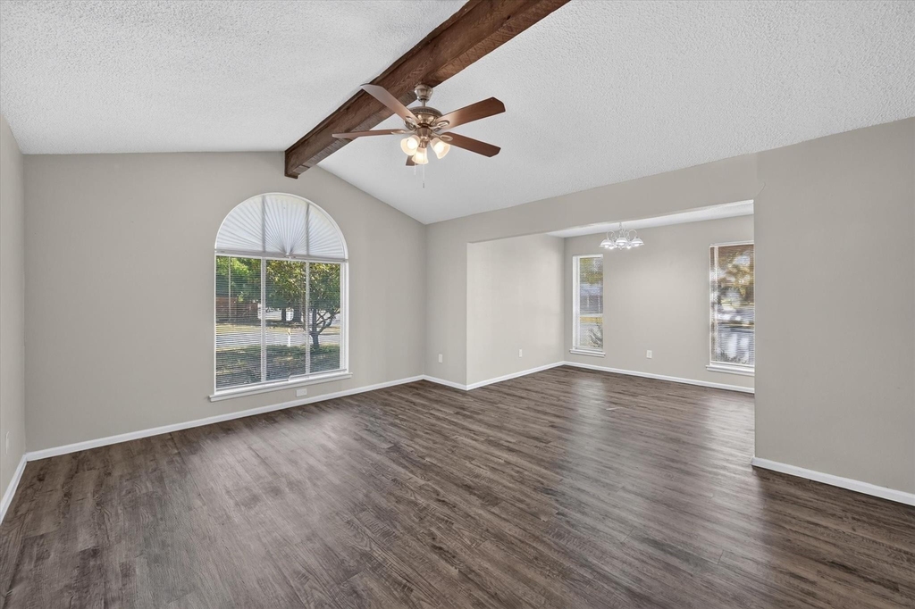 6401 Winn Street - Photo 8