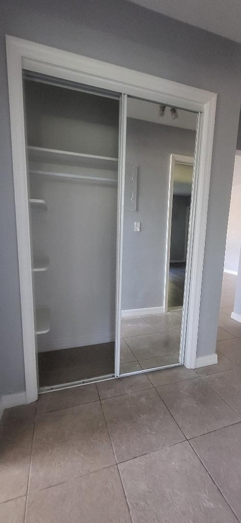 5240 Ne 14th Way - Photo 8