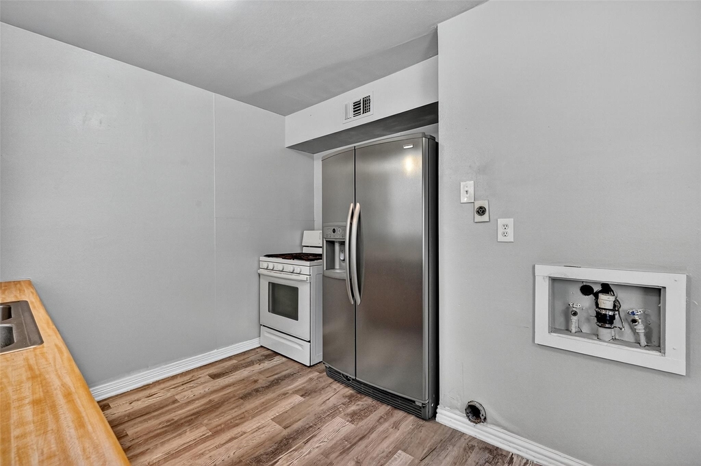 401 S Contemporary Drive - Photo 12
