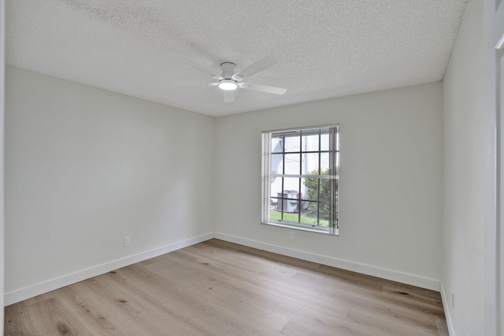 9821 Sw 3rd Court - Photo 14