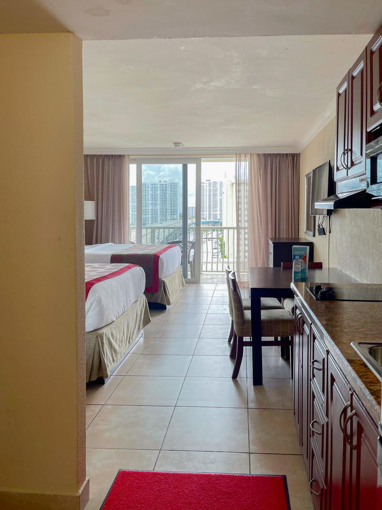 19201 Collins Avenue - Photo 6