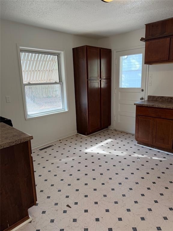 511 E Harmon Drive - Photo 17