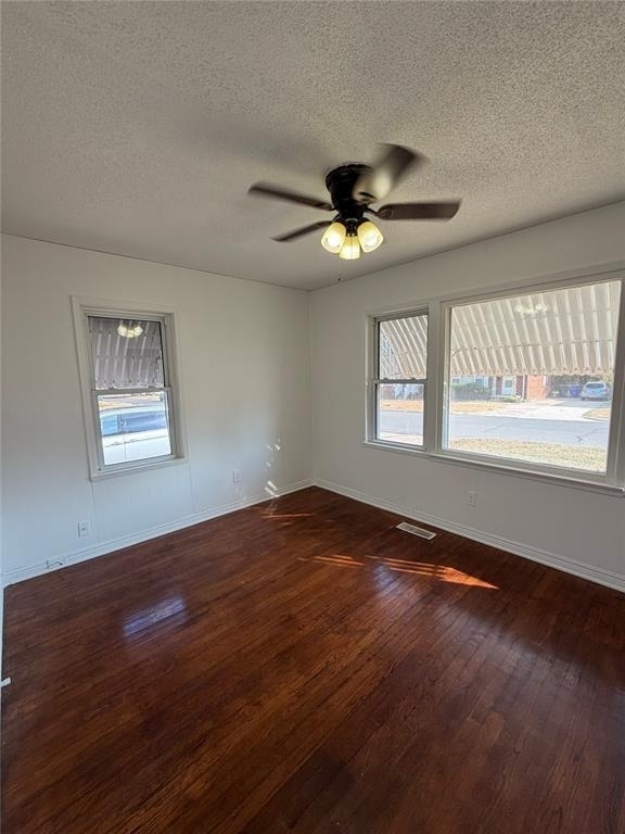 511 E Harmon Drive - Photo 6