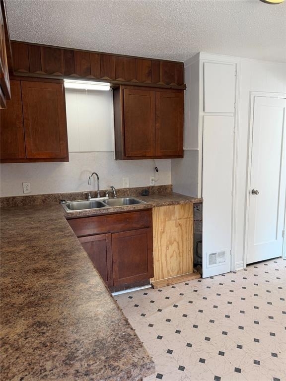 511 E Harmon Drive - Photo 18