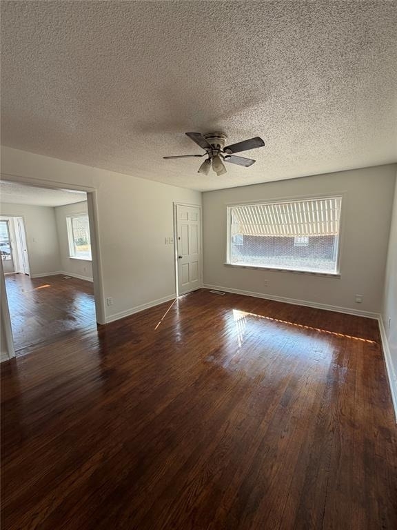 511 E Harmon Drive - Photo 14