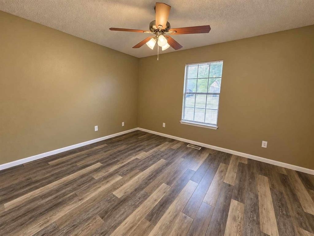 9717 Ne 2nd Street - Photo 12