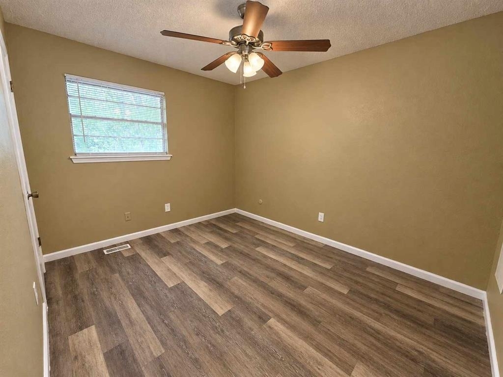 9717 Ne 2nd Street - Photo 10