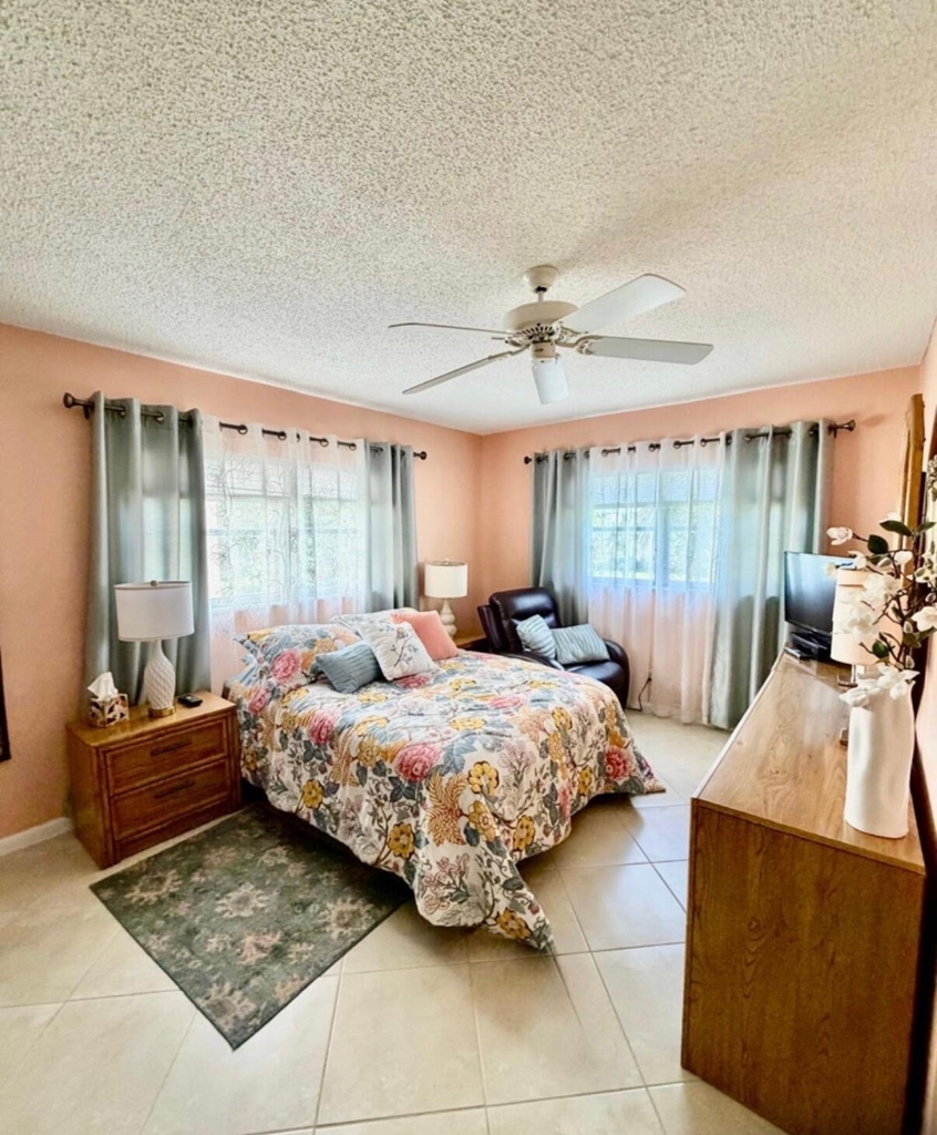300 Ne 26th Avenue - Photo 8