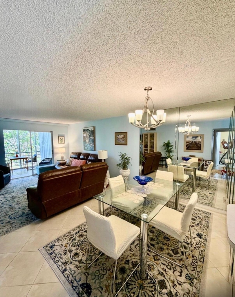 300 Ne 26th Avenue - Photo 2