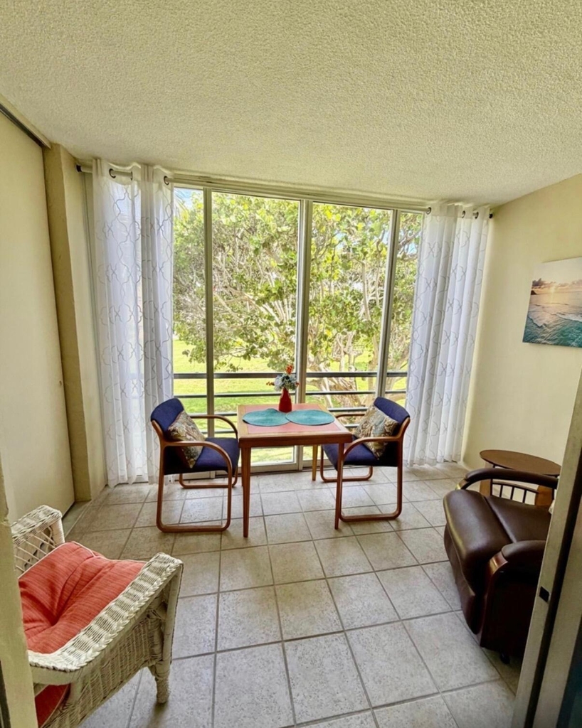 300 Ne 26th Avenue - Photo 3