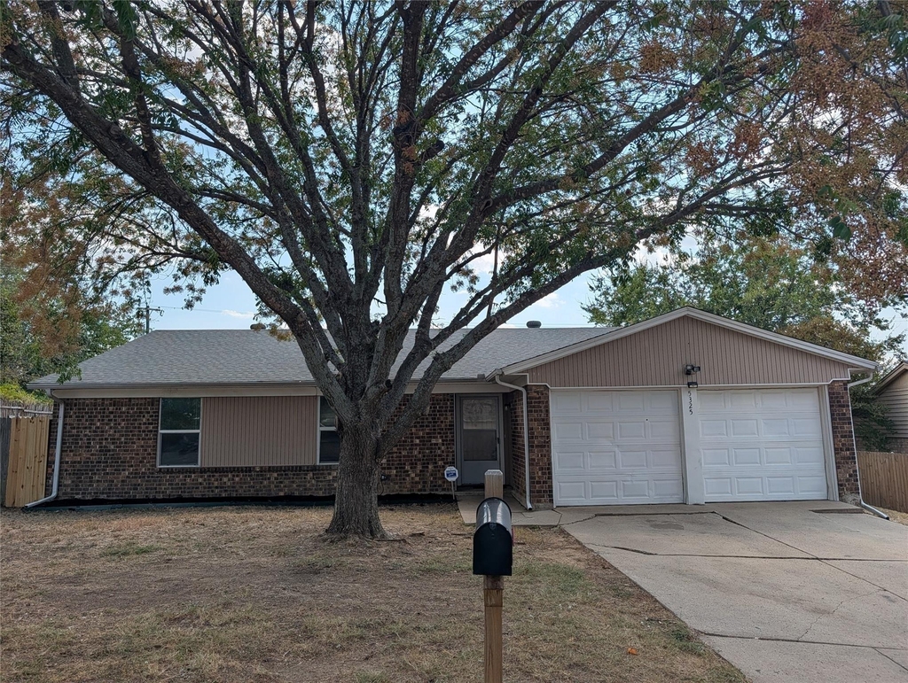 5325 Weddington Court - Photo 1