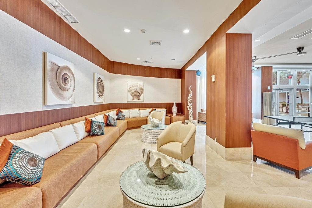 1945 S Ocean Drive - Photo 43
