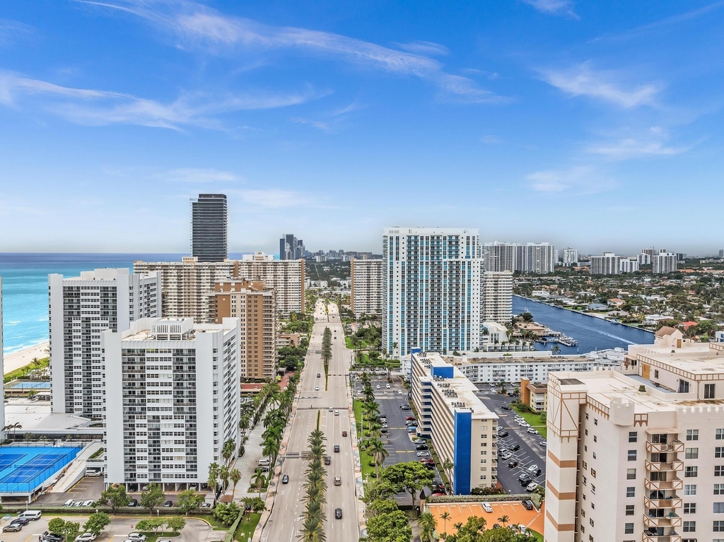 1945 S Ocean Drive - Photo 24
