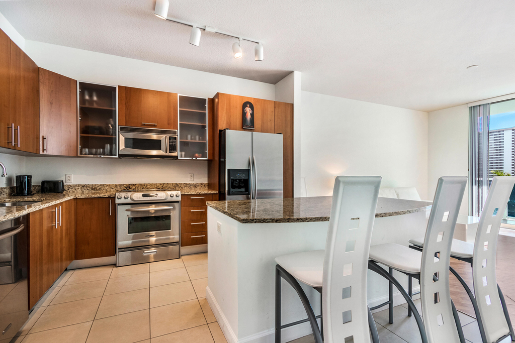 1945 S Ocean Drive - Photo 7
