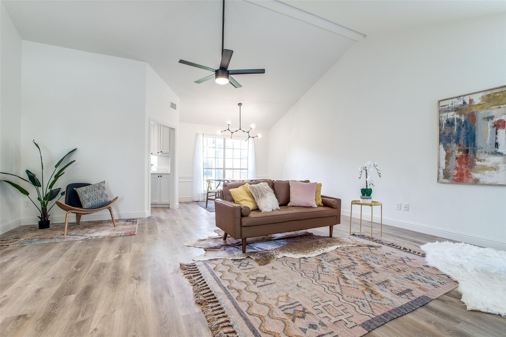 8341 Edgewater Drive - Photo 3