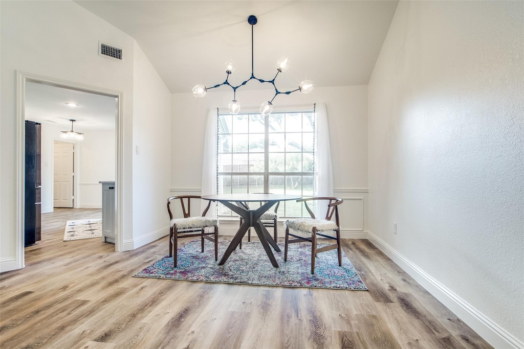 8341 Edgewater Drive - Photo 7