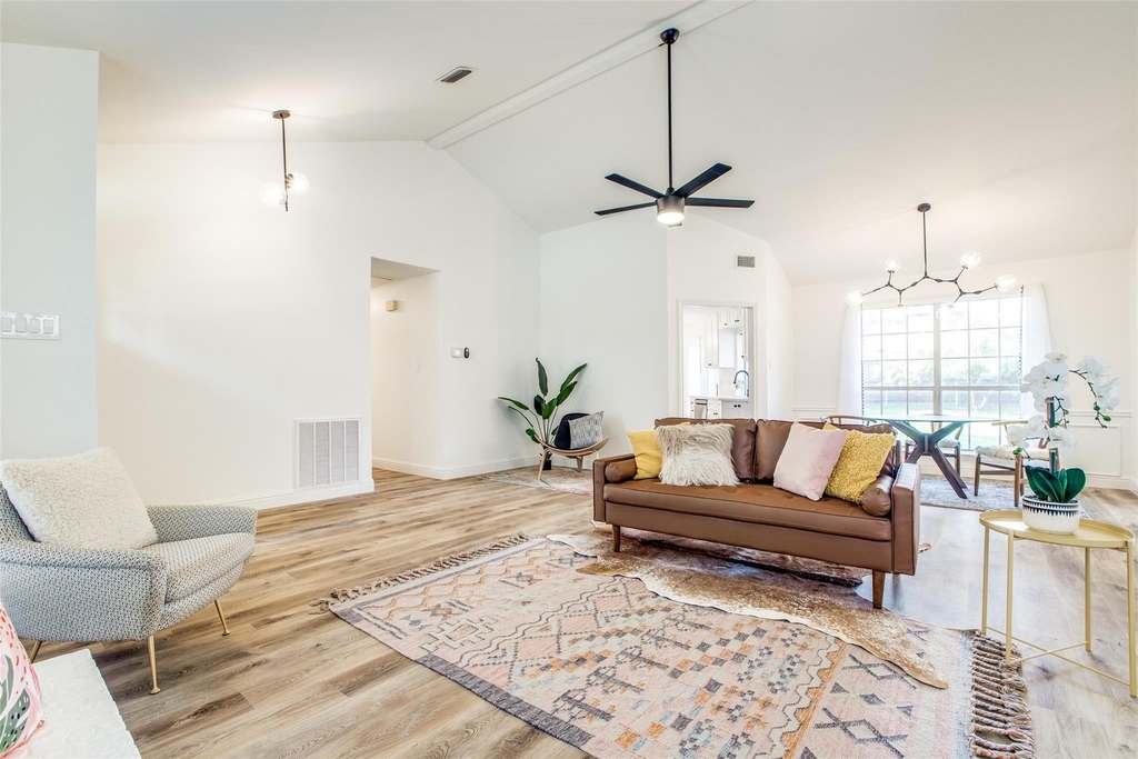 8341 Edgewater Drive - Photo 5