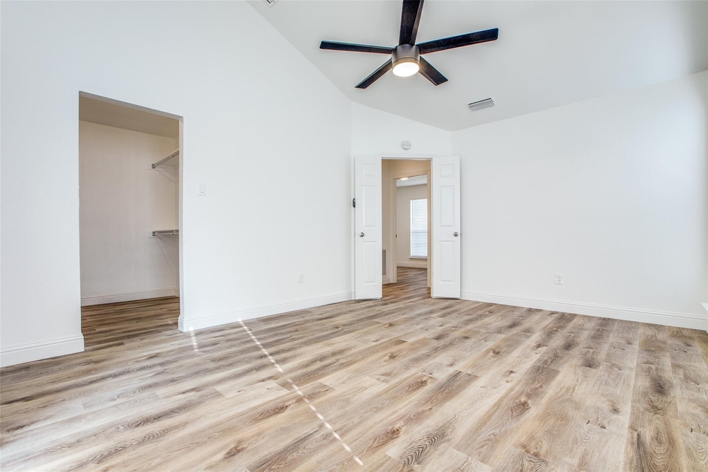 8341 Edgewater Drive - Photo 14