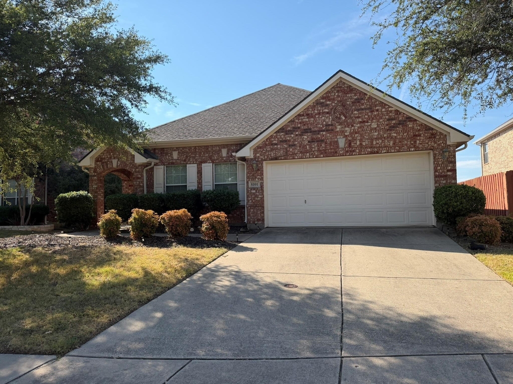 8101 Juliette Drive - Photo 2