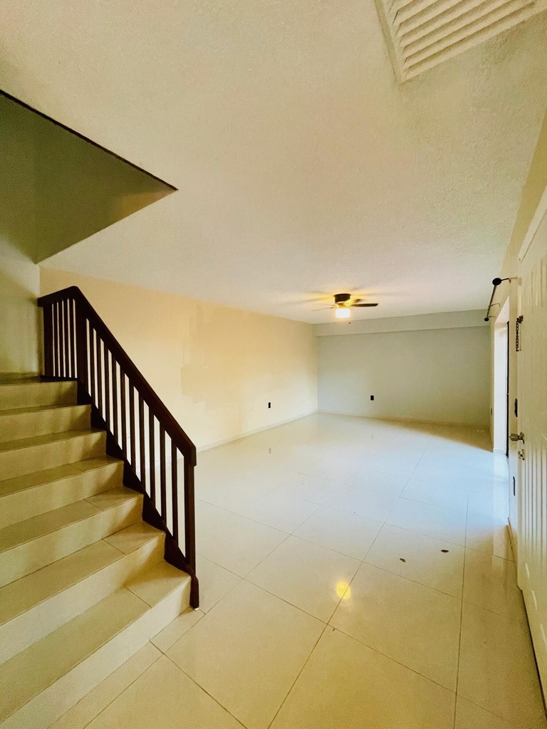 728 Mill Valley Place - Photo 7