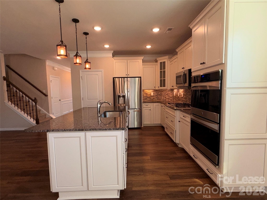 2433 Chinkapin Court - Photo 8