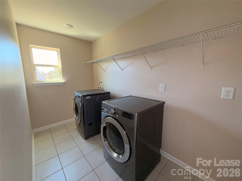 2433 Chinkapin Court - Photo 24