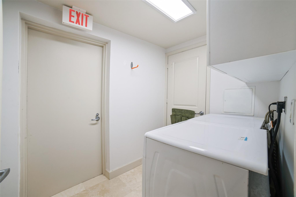3101 S Ocean Drive - Photo 15