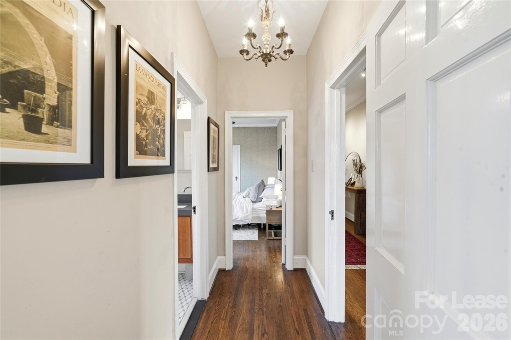 301 W 10th Street - Photo 17