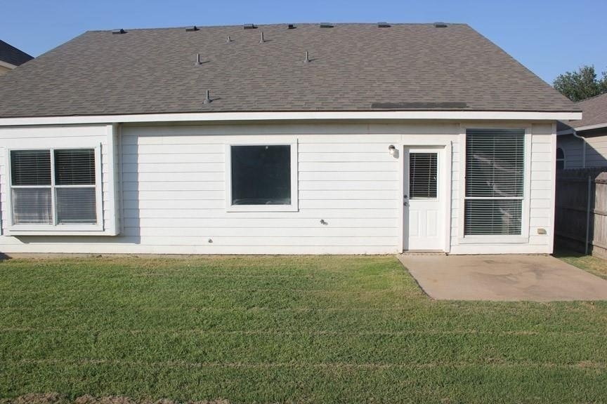 661 Rosario Lane - Photo 9