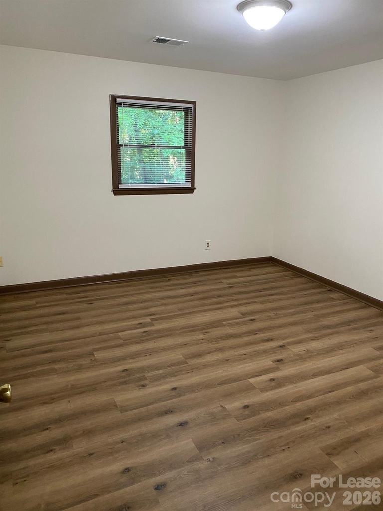 682 Oakland Avenue Extension - Photo 5