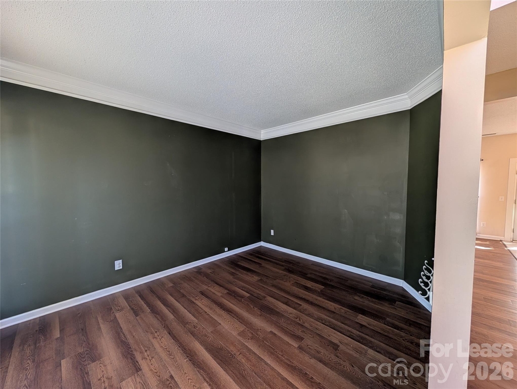 111 Foxtail Drive - Photo 1
