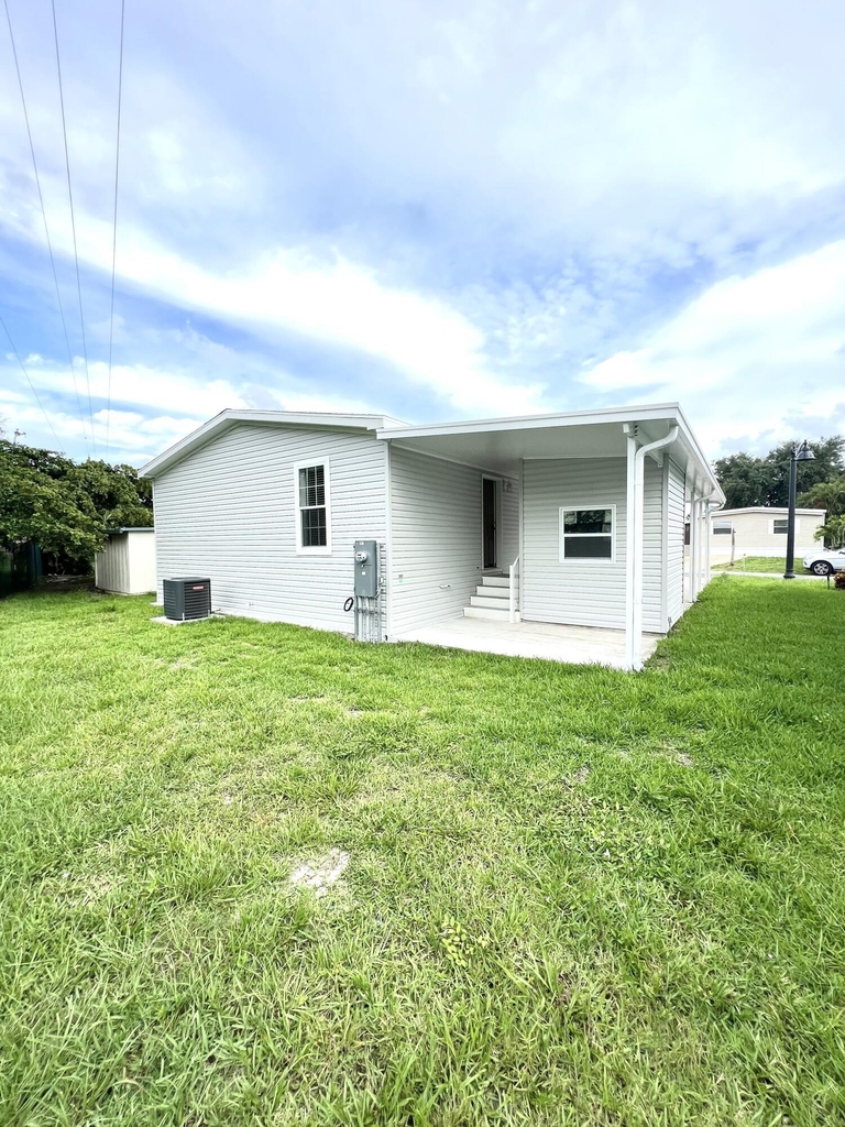 4099 74th Road N - Photo 15