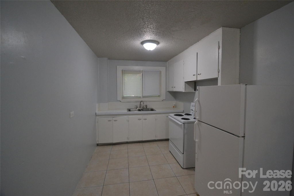 129 Brumley Avenue Ne - Photo 8