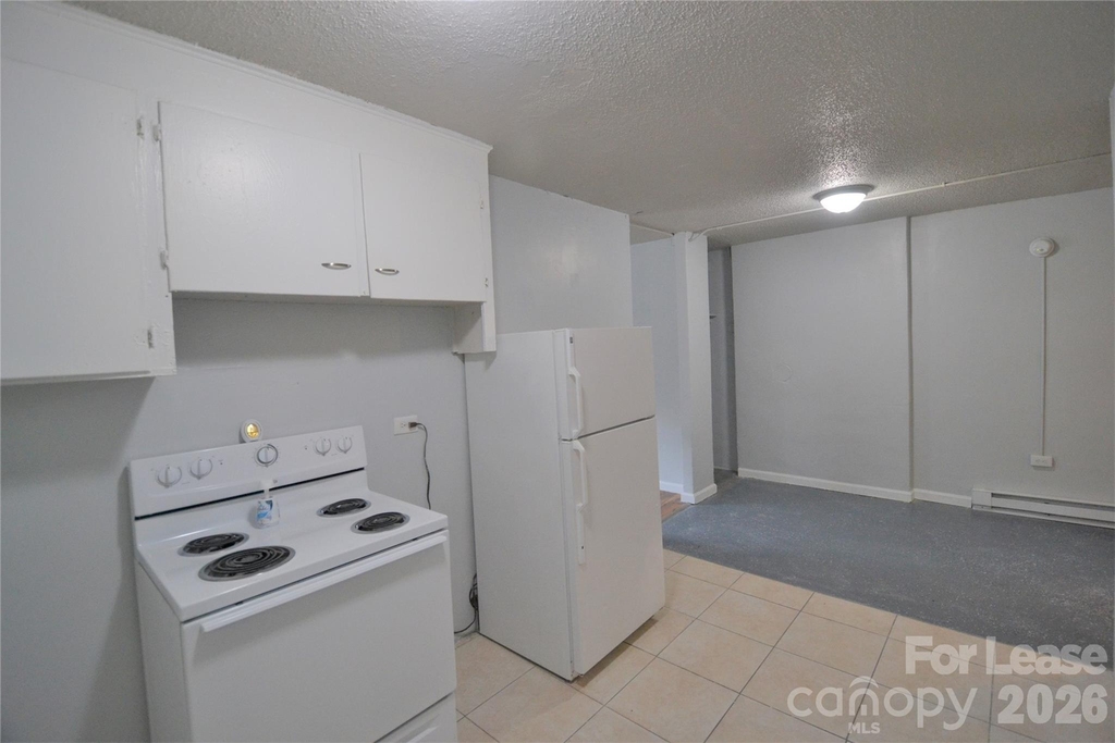 129 Brumley Avenue Ne - Photo 10