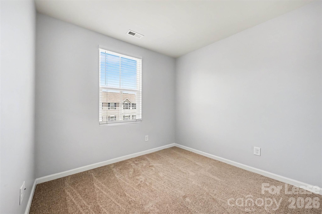904 Taybyn Road - Photo 15
