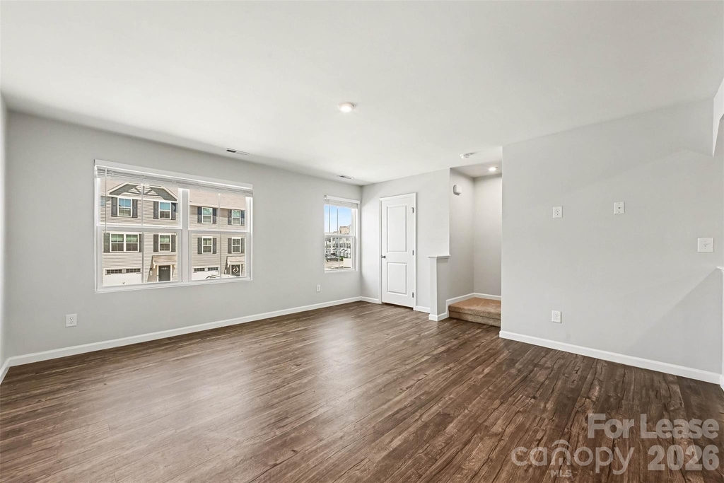 904 Taybyn Road - Photo 7