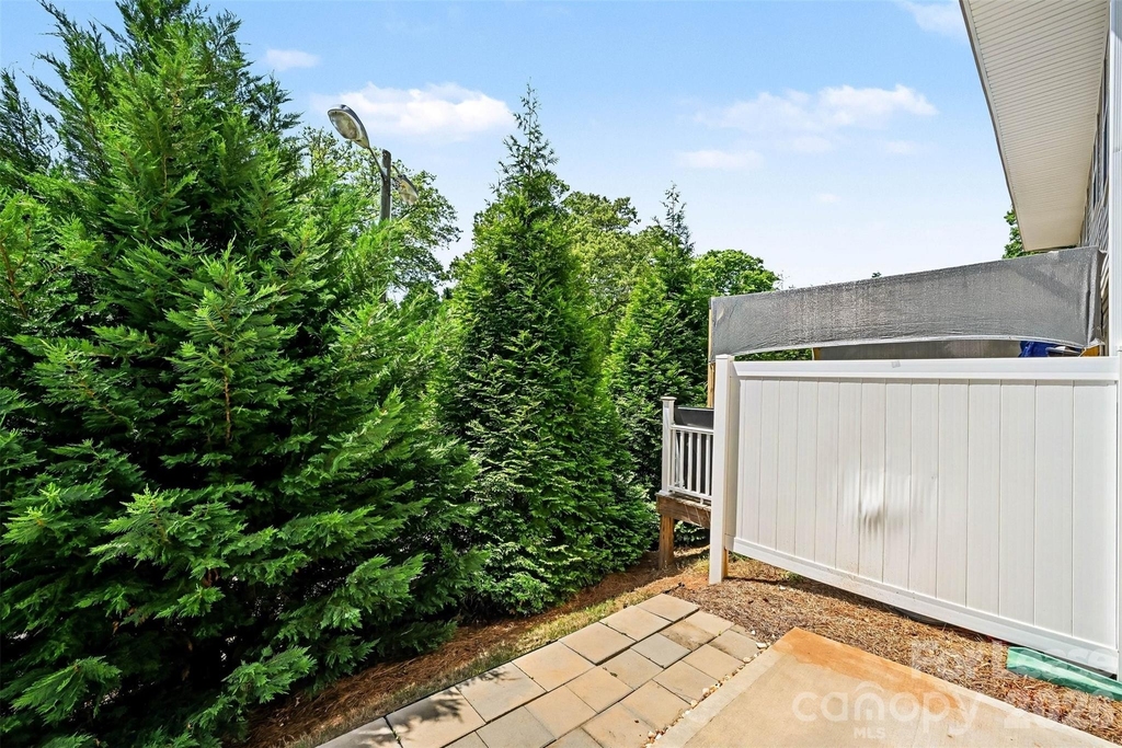 904 Taybyn Road - Photo 27